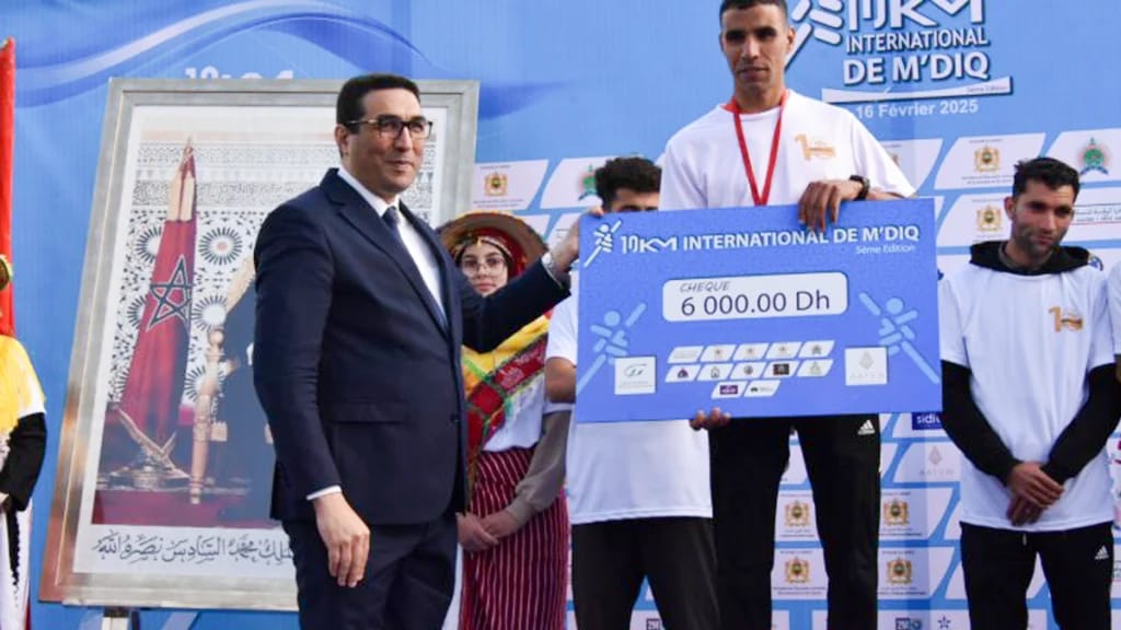 الفنيدق ومجلس عمالة المضيق-الفنيدق والمديرية الإقليمية للتربية الوطنية والتعليم الأولي والرياضة، تحت شعار “الرياضة رافعة للتنمية البشرية”