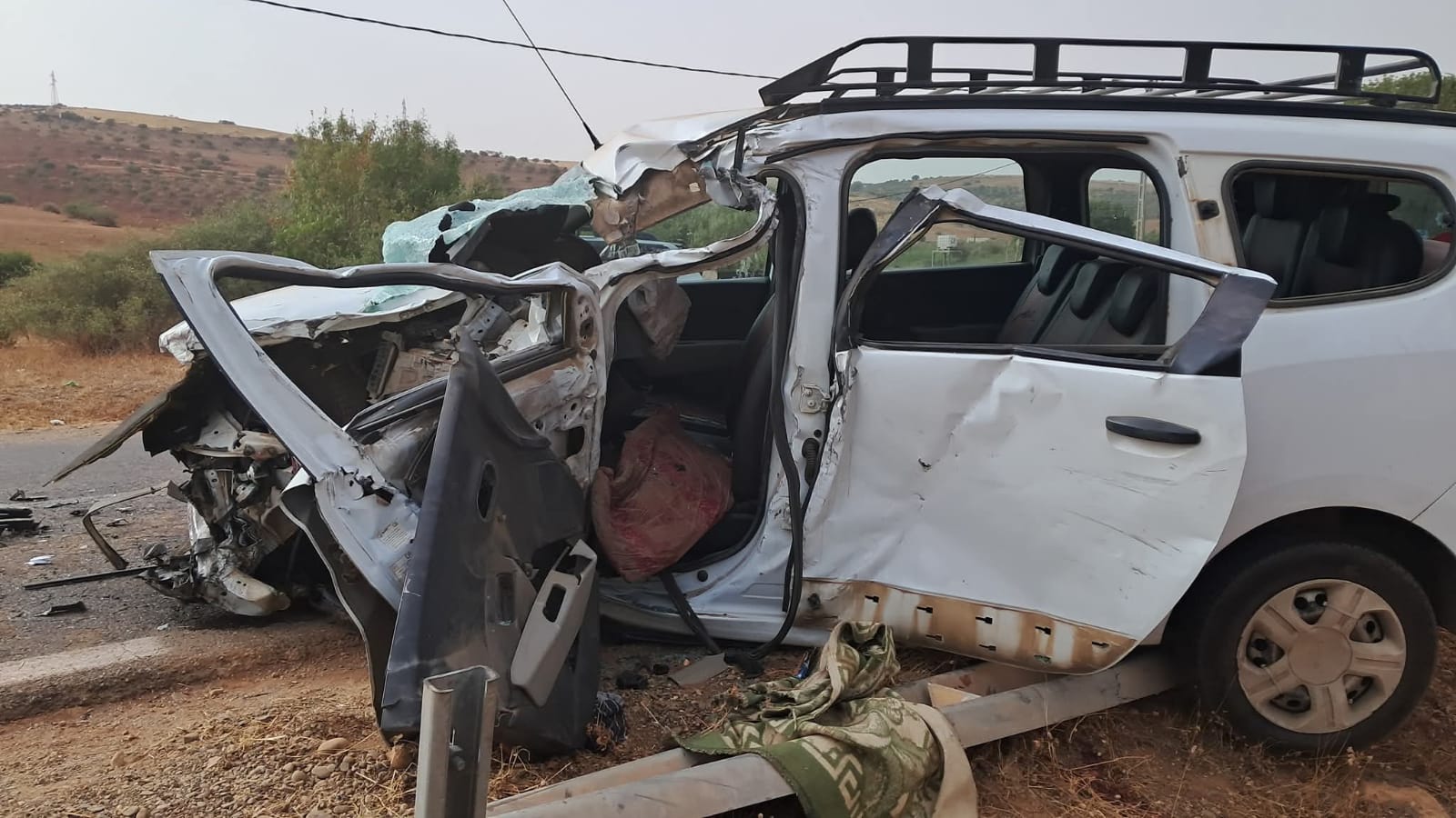 حادثة سير مروعة بين حودران والمعازيز تخلف قتيلاً وثلاثة جرحى